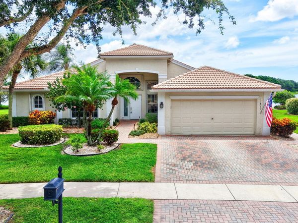 13461 Barcelona Lake Circle, Delray Beach, FL 33446