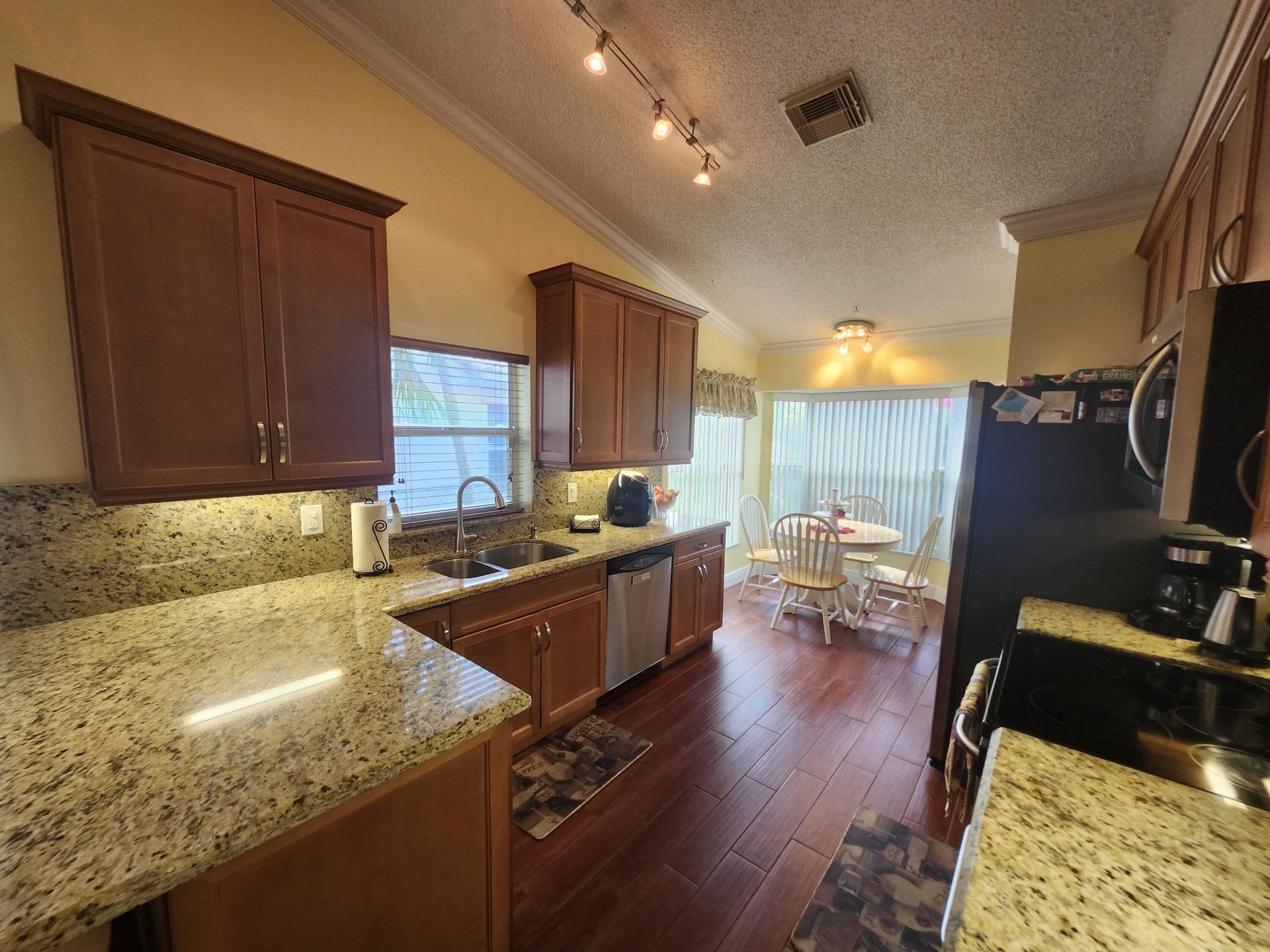 120 NW 189th Avenue Nw, Pembroke Pines, FL 33029 Photo