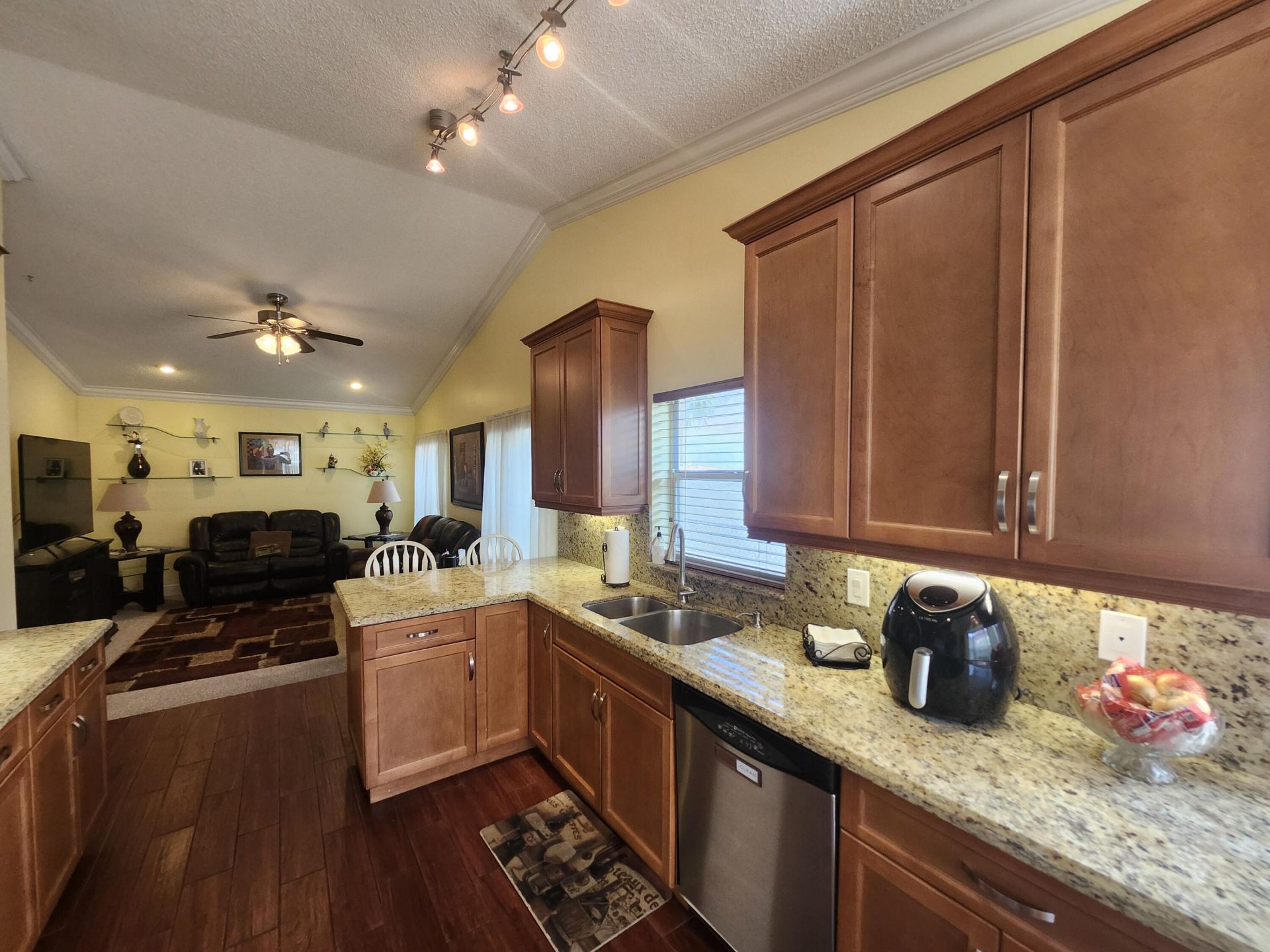 120 NW 189th Avenue Nw, Pembroke Pines, FL 33029 Photo