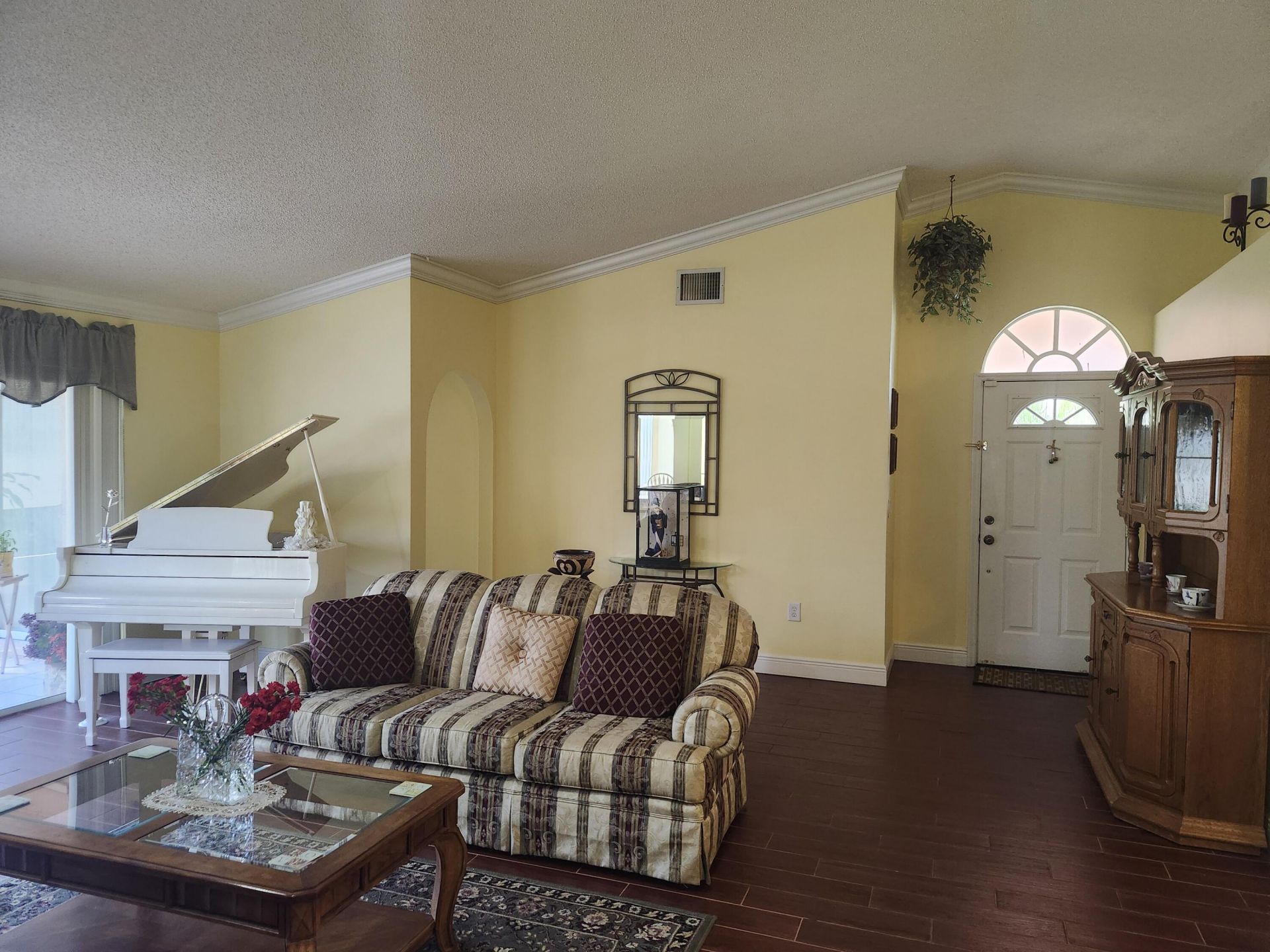 120 NW 189th Avenue Nw, Pembroke Pines, FL 33029 Photo