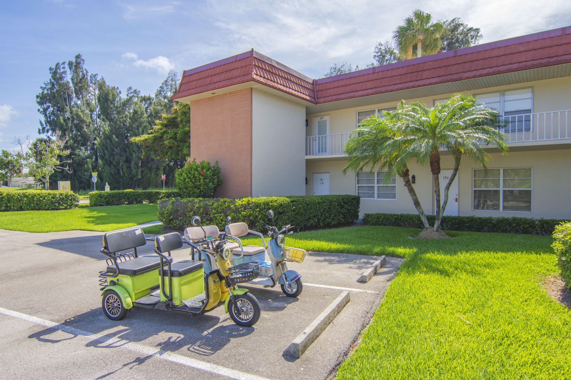 16 Vista Palm Lane, Unit 106, Vero Beach, FL 32962 Photo