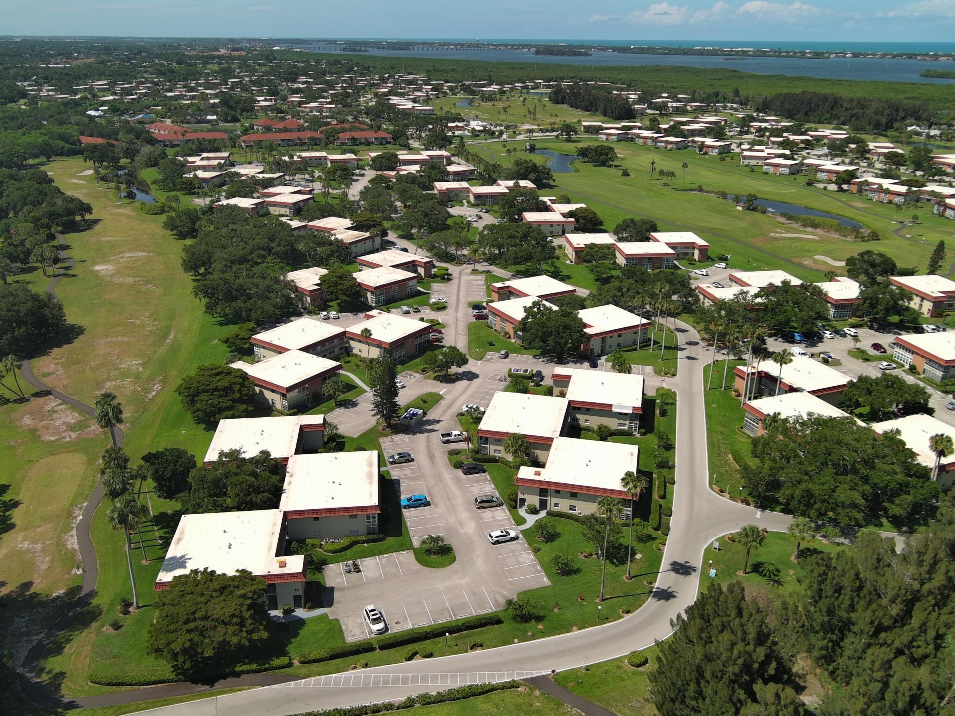 16 Vista Palm Lane, Unit 106, Vero Beach, FL 32962 Photo