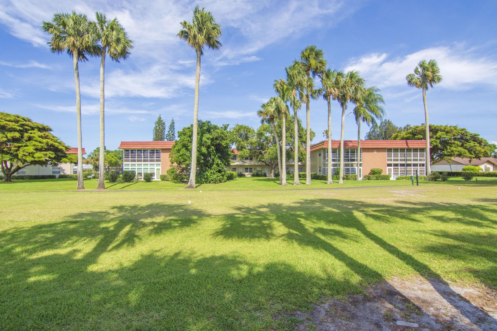 16 Vista Palm Lane, Unit 106, Vero Beach, FL 32962 Photo