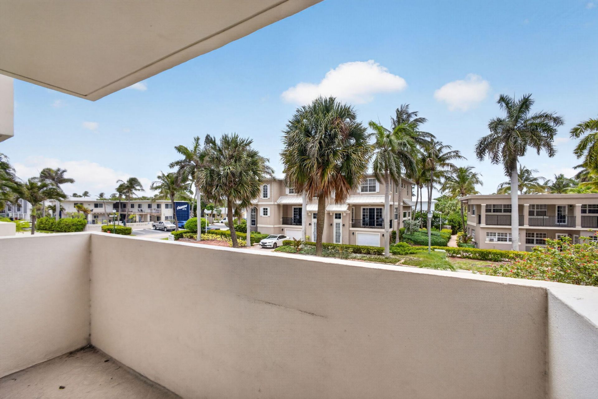 145 S Ocean Avenue, Unit 219, Palm Beach Shores, FL 33404 Photo