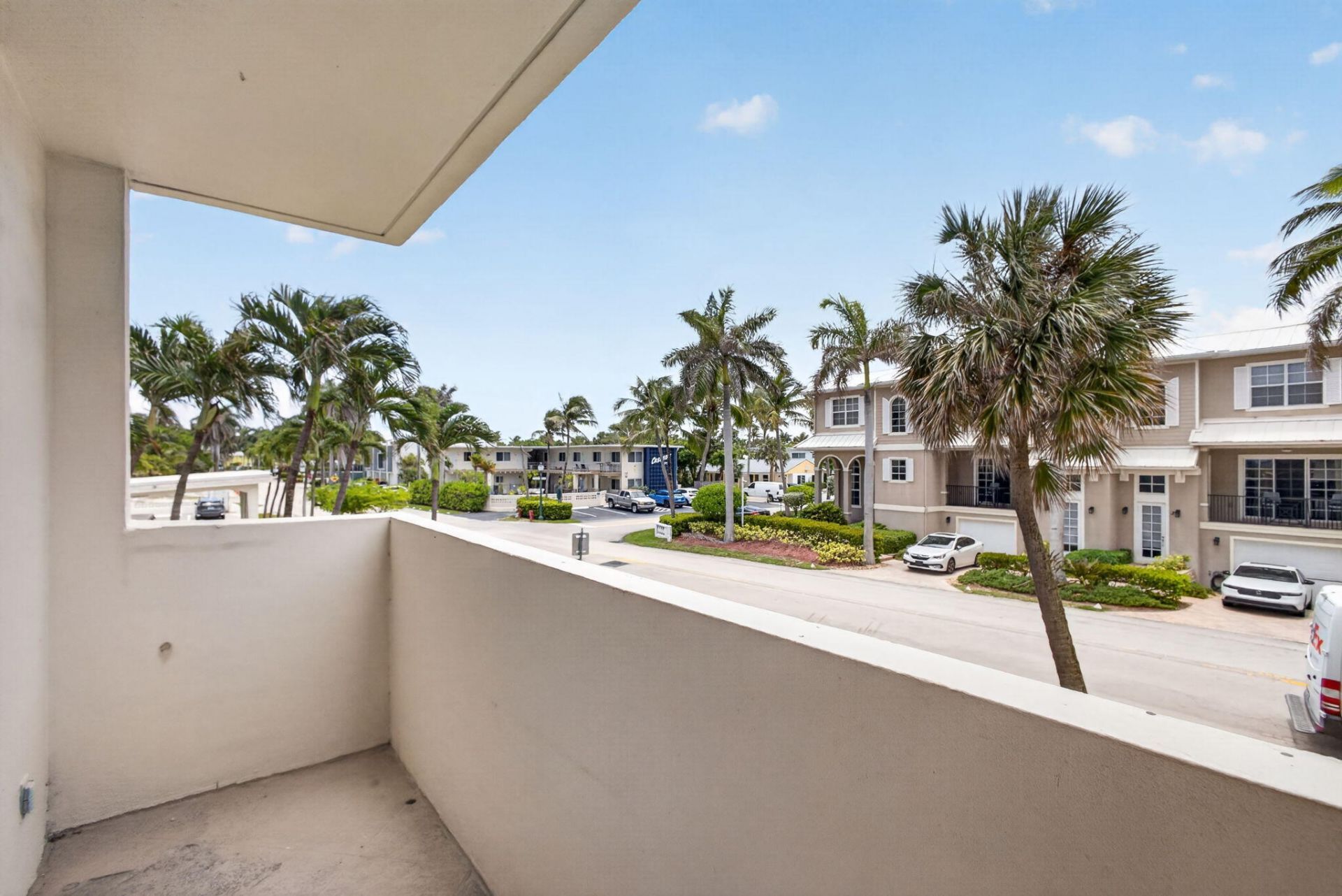 145 S Ocean Avenue, Unit 219, Palm Beach Shores, FL 33404 Photo