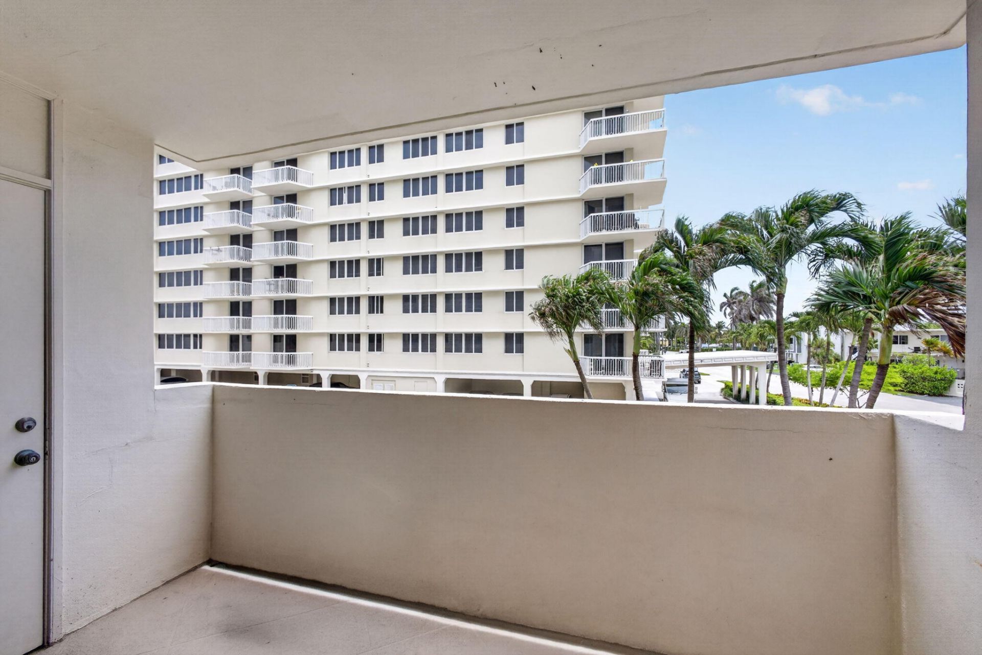 145 S Ocean Avenue, Unit 219, Palm Beach Shores, FL 33404 Photo
