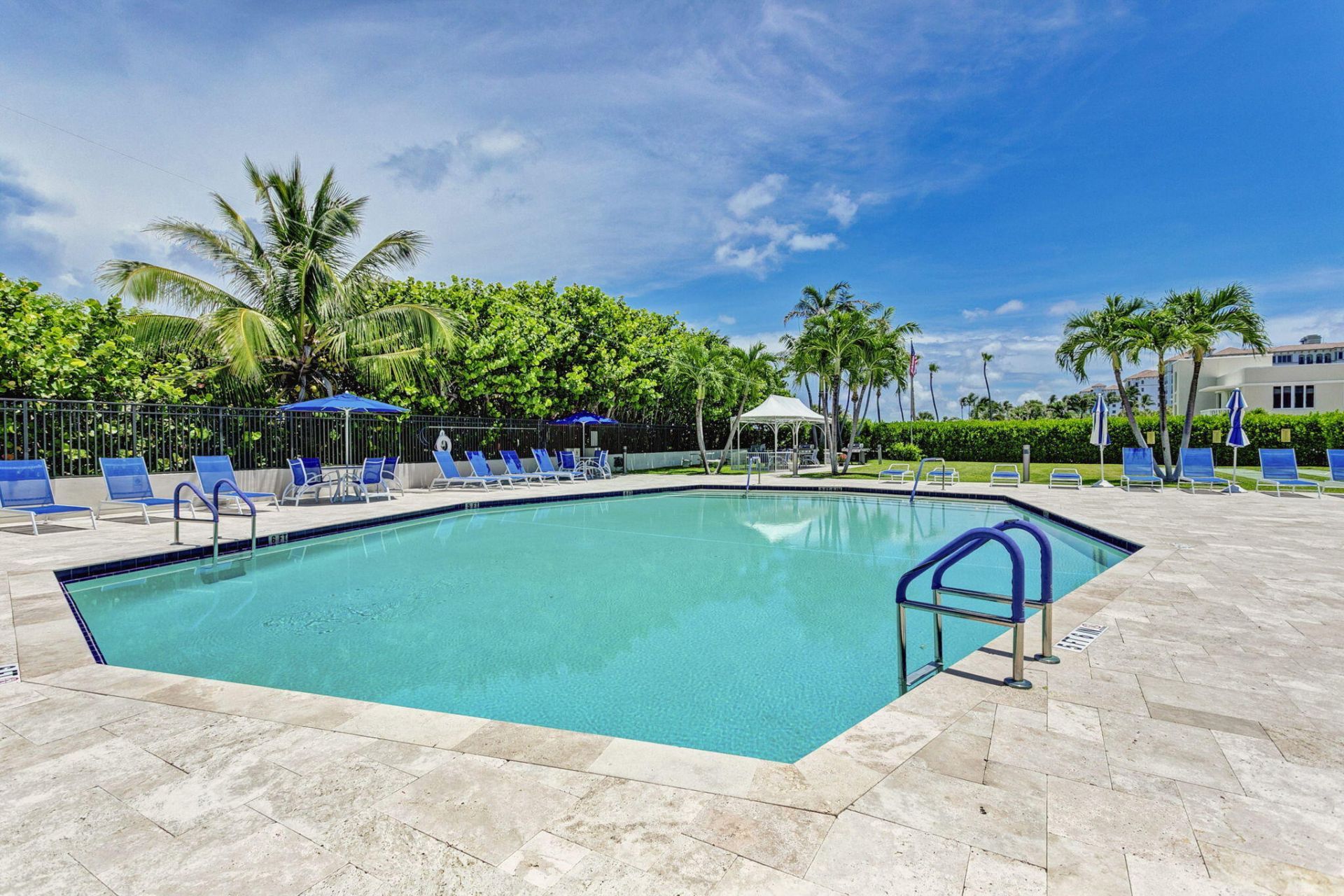 145 S Ocean Avenue, Unit 219, Palm Beach Shores, FL 33404 Photo