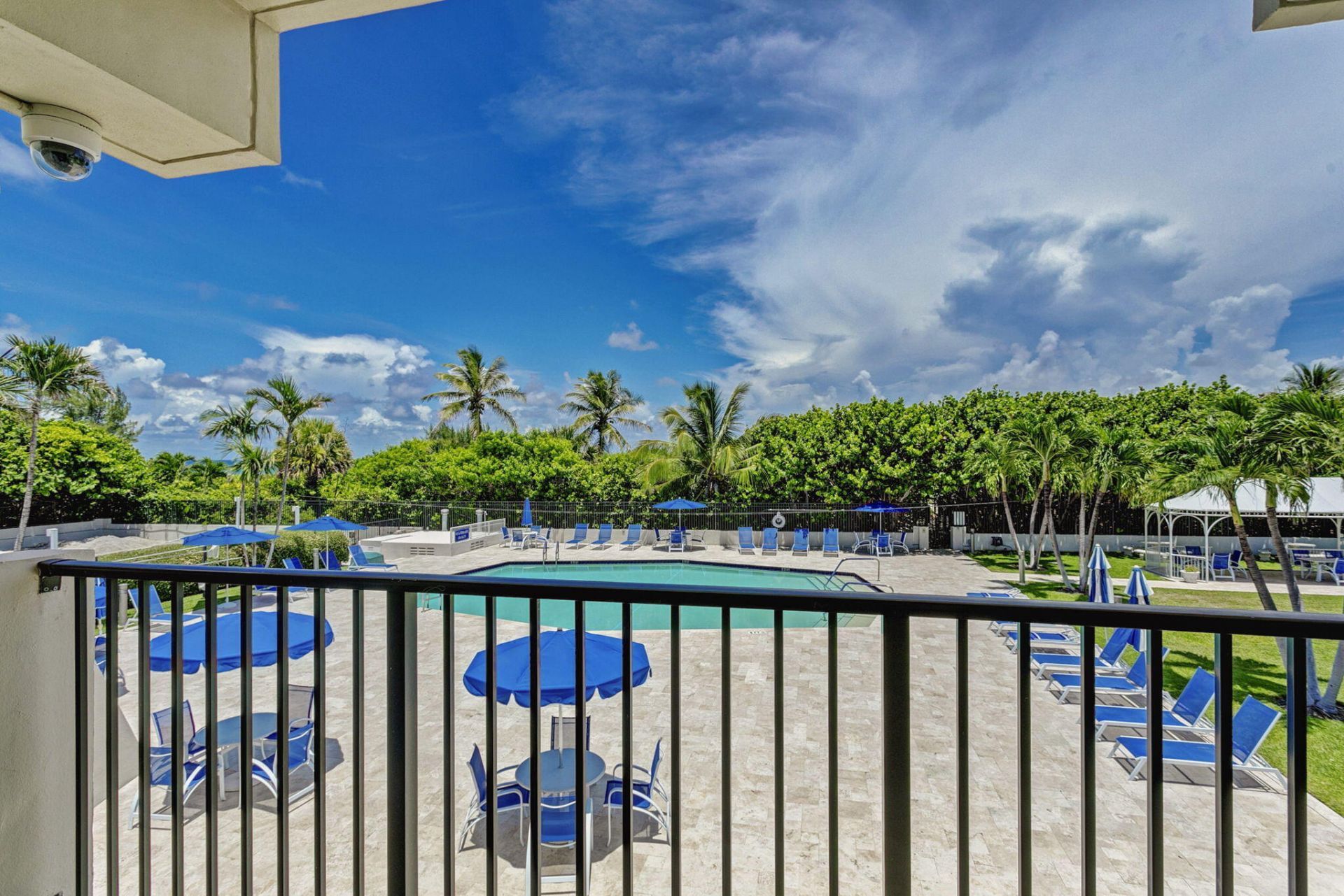 145 S Ocean Avenue, Unit 219, Palm Beach Shores, FL 33404 Photo