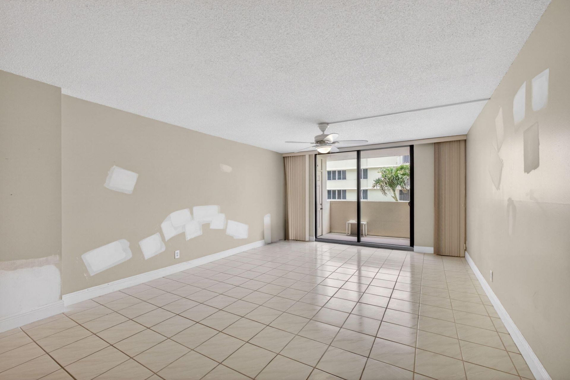 145 S Ocean Avenue, Unit 219, Palm Beach Shores, FL 33404 Photo