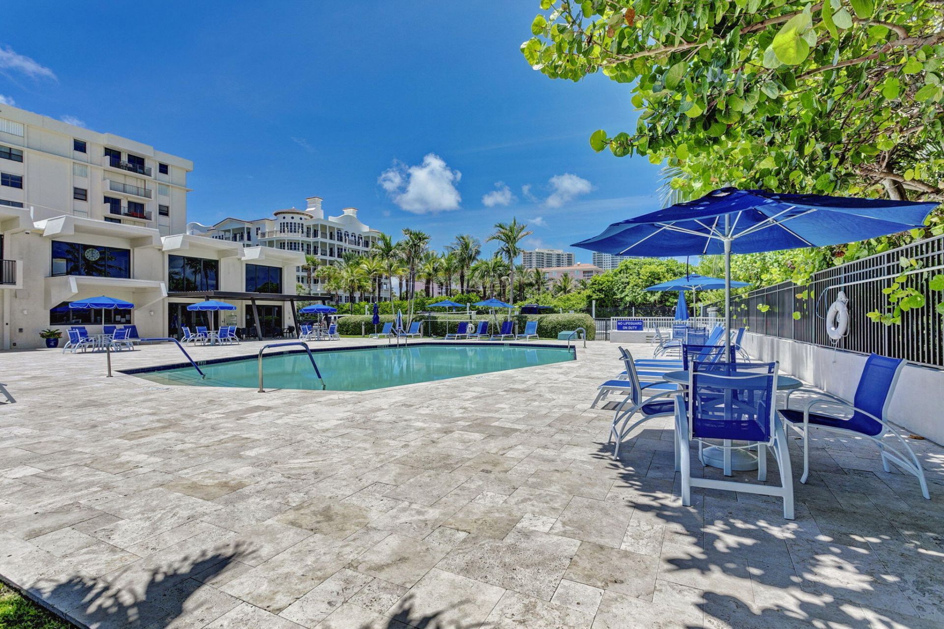 145 S Ocean Avenue, Unit 219, Palm Beach Shores, FL 33404 Photo