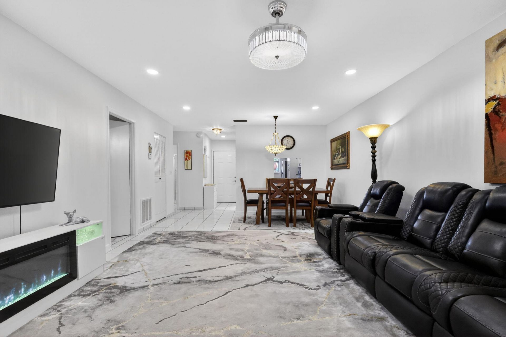 102 Lake Anne Drive, West Palm Beach, FL 33411 Photo