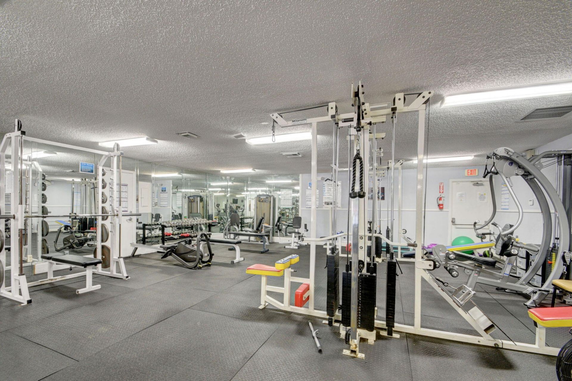 102 Lake Anne Drive, West Palm Beach, FL 33411 Photo