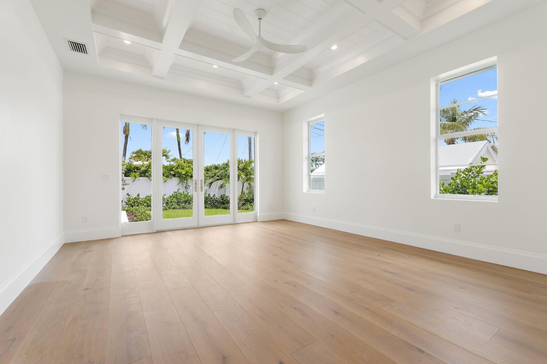 131 Dory Road S, North Palm Beach, FL 33408 Photo