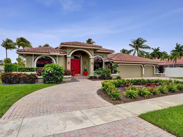 10970 NW 6th Court, Plantation, FL 33324