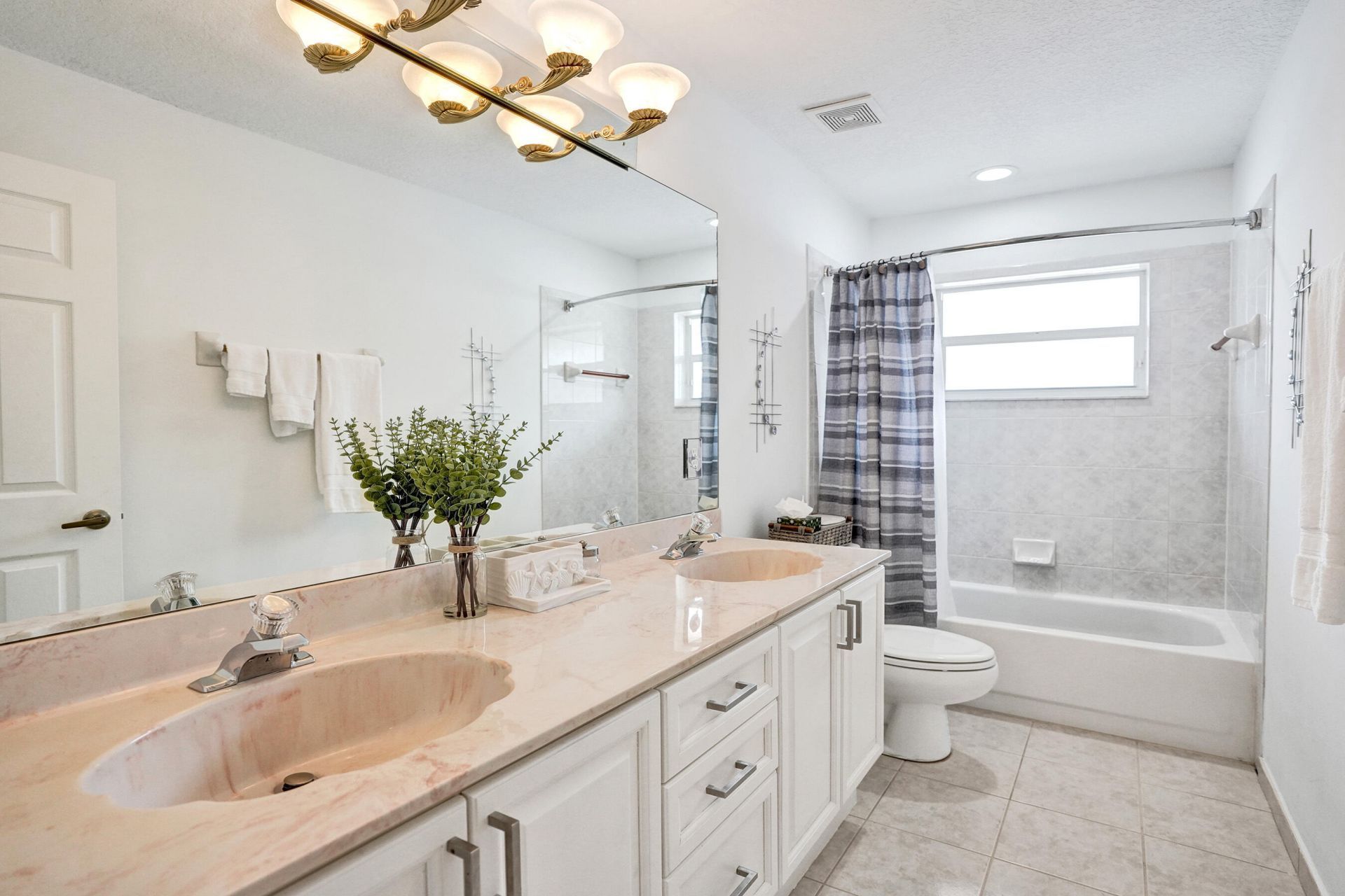 10970 NW 6th Court, Plantation, FL 33324 Photo