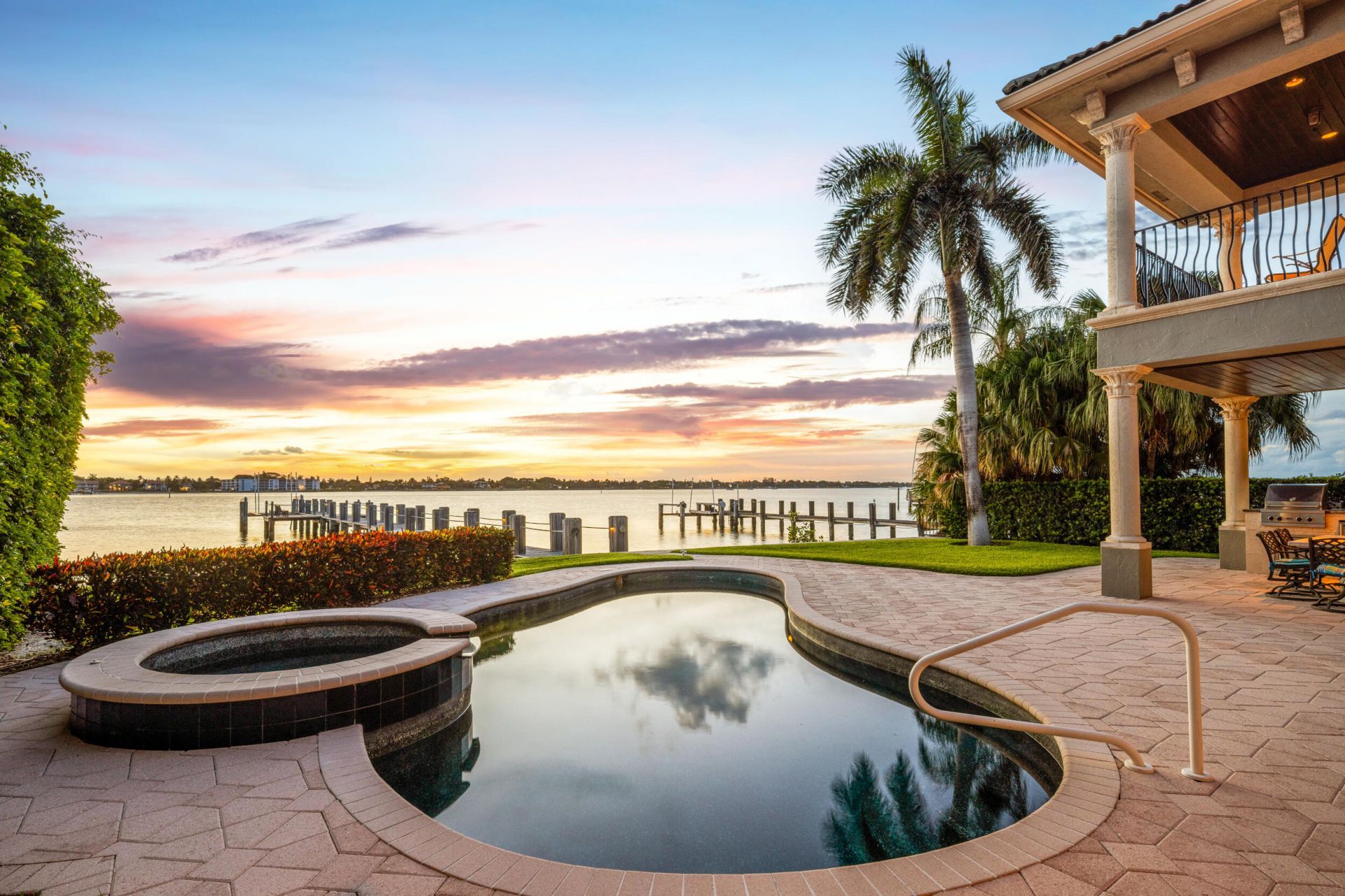 1207 N Atlantic Drive, Lantana, FL 33462 Photo