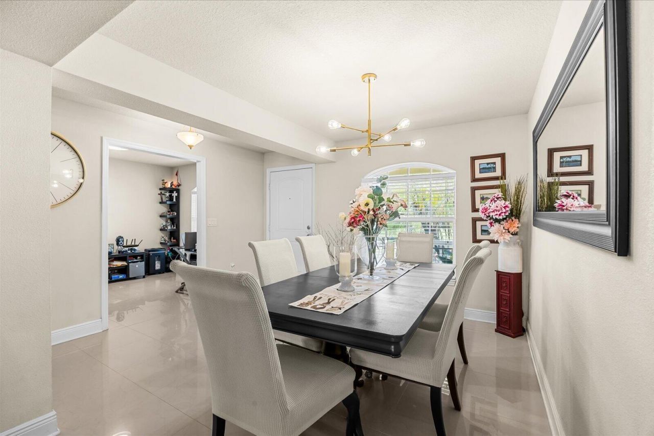 2585 SW National Circle, Port Saint Lucie, FL 34953 Photo