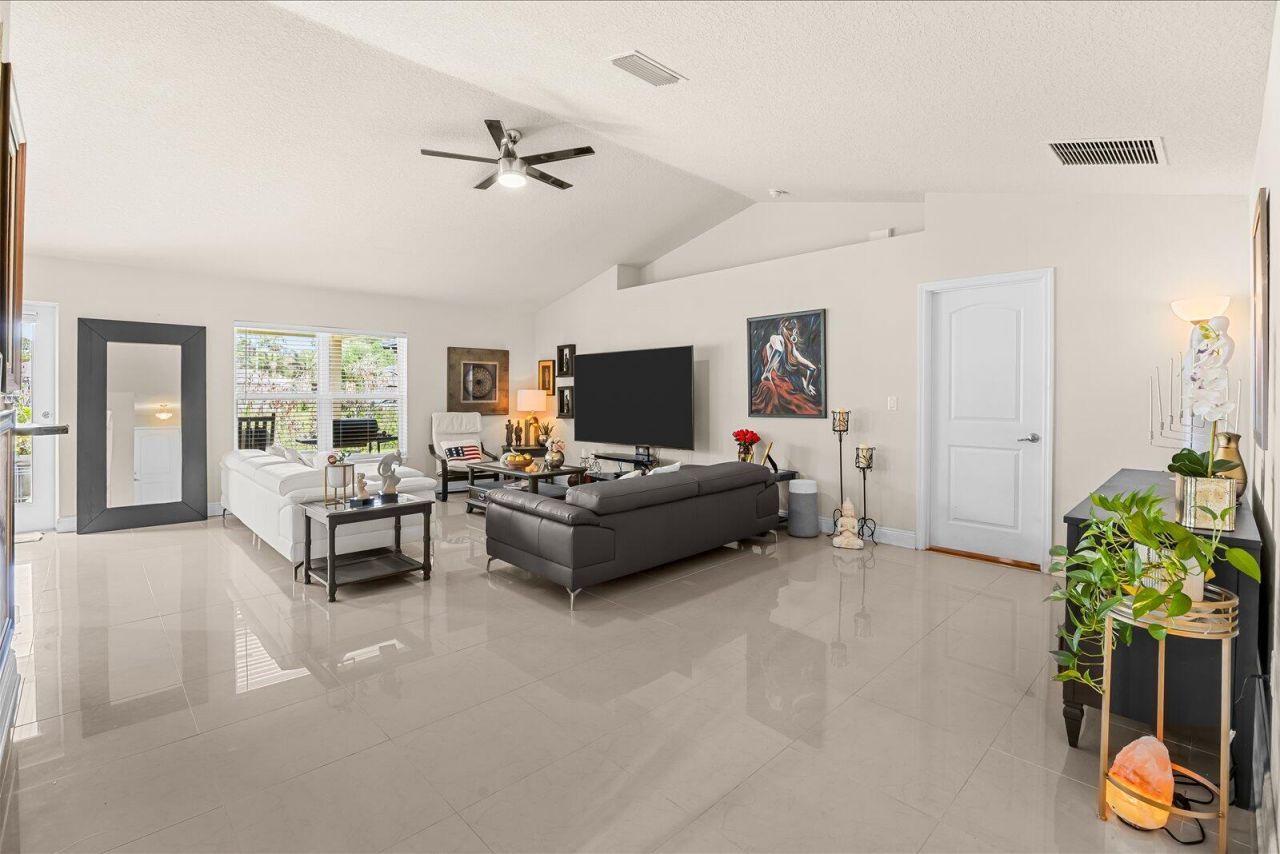2585 SW National Circle, Port Saint Lucie, FL 34953 Photo