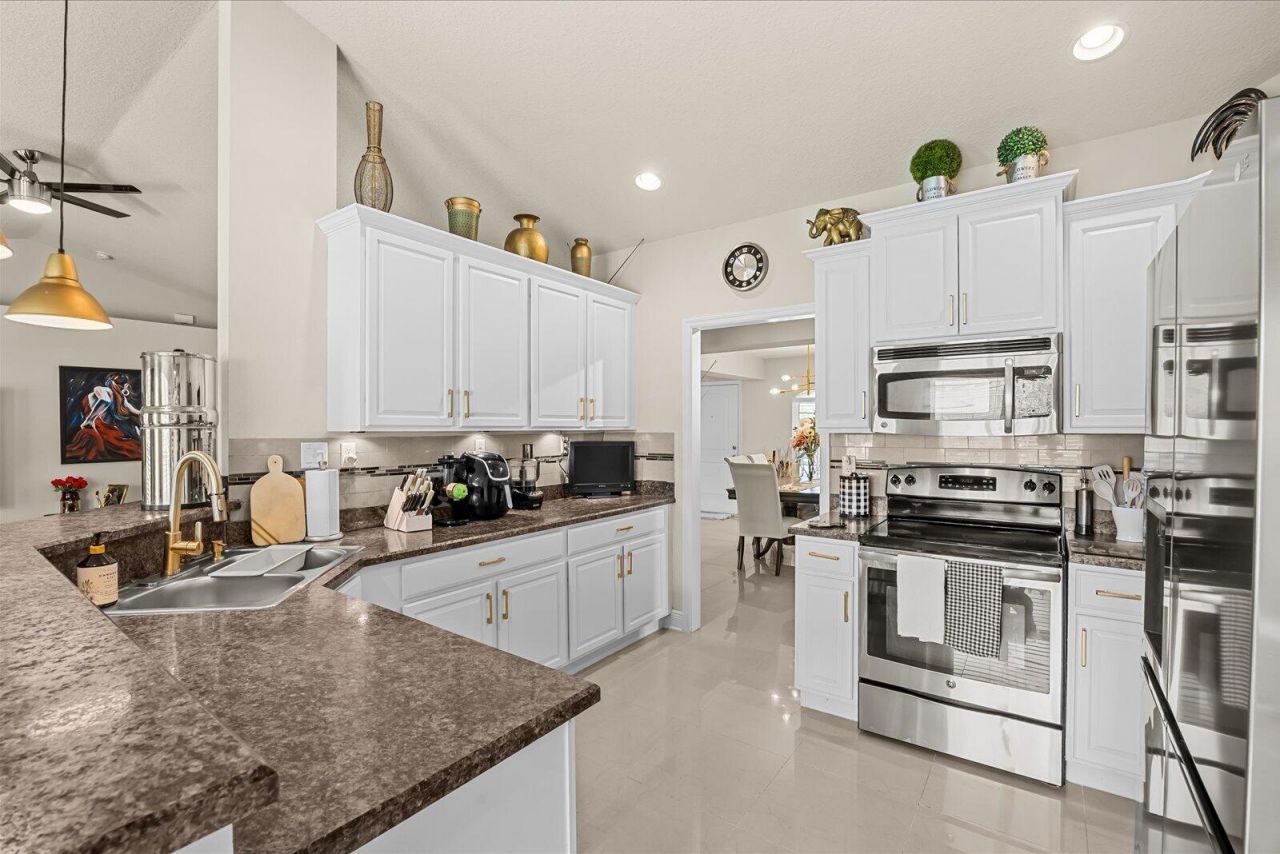 2585 SW National Circle, Port Saint Lucie, FL 34953 Photo