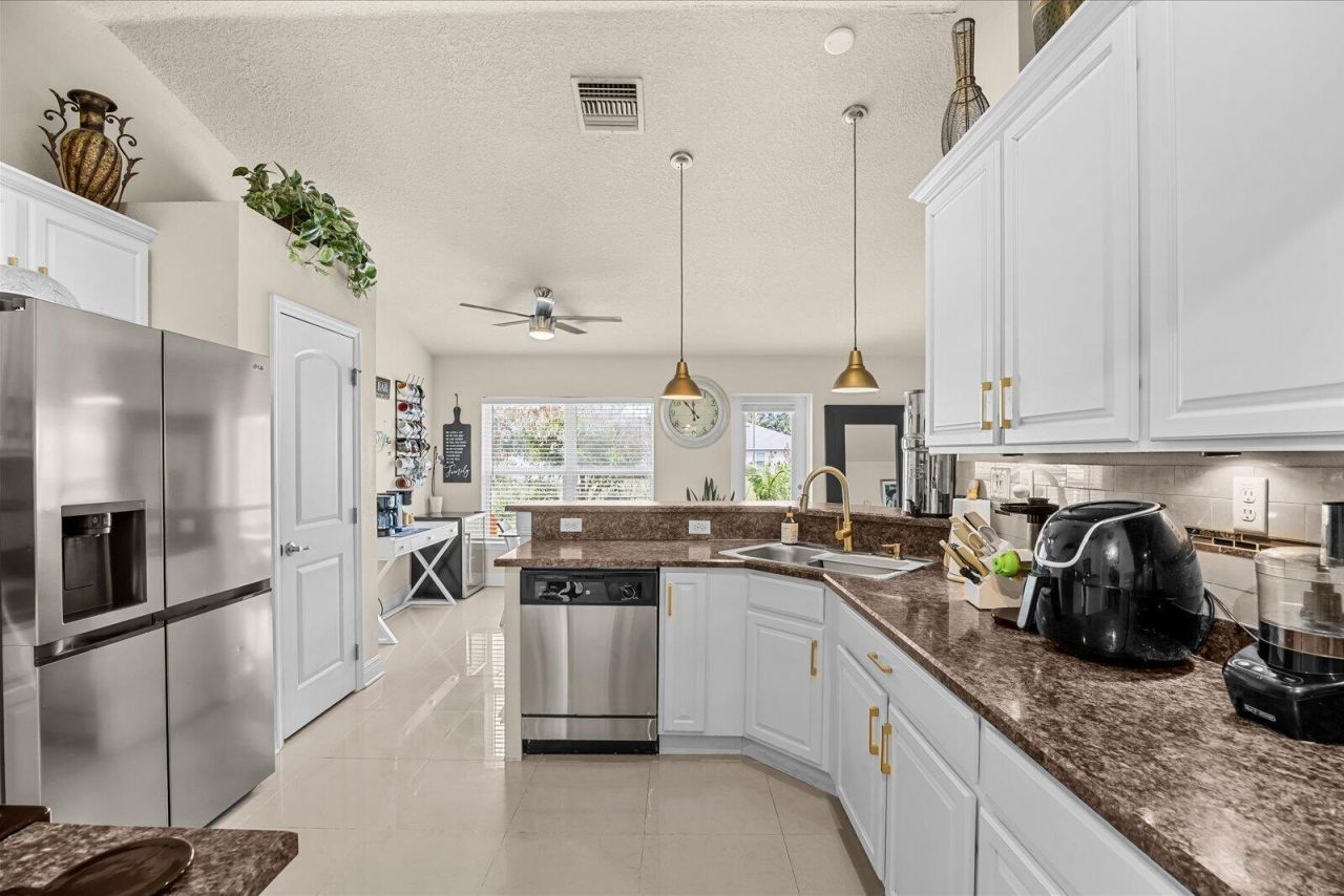 2585 SW National Circle, Port Saint Lucie, FL 34953 Photo