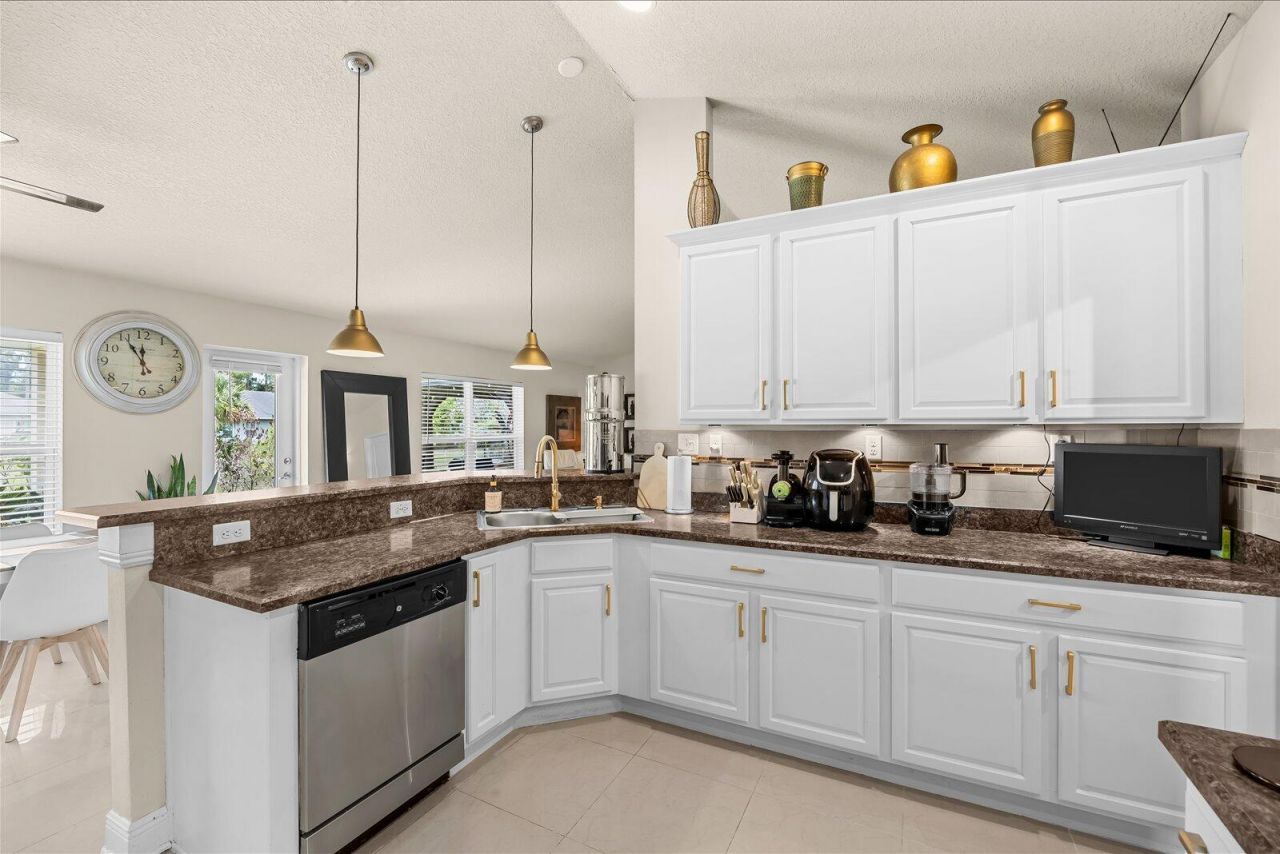 2585 SW National Circle, Port Saint Lucie, FL 34953 Photo