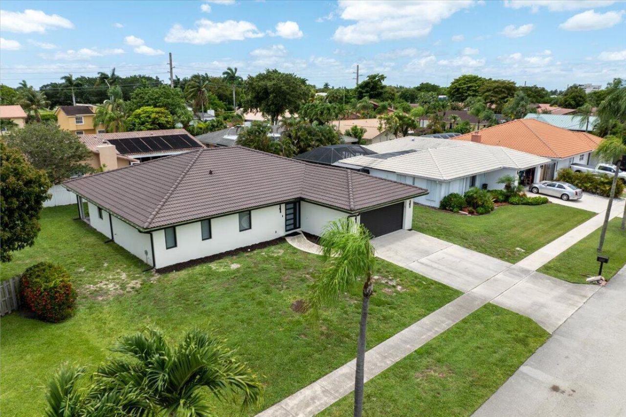 6897 Terra Tranquila Drive, Boca Raton, FL 33433 Photo