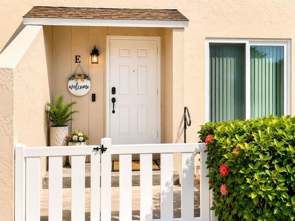 1759 NW 80th Avenue, Unit E, Margate, FL 33063