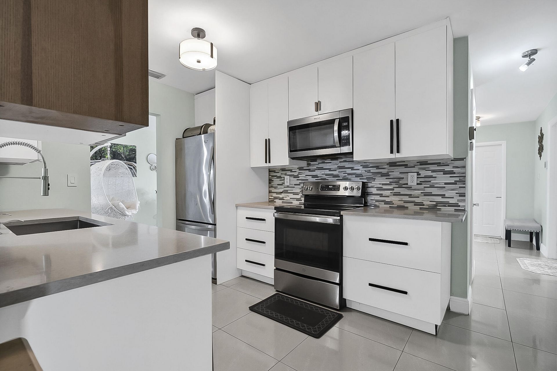 7204 NW 71st Avenue, Tamarac, FL 33321 Photo