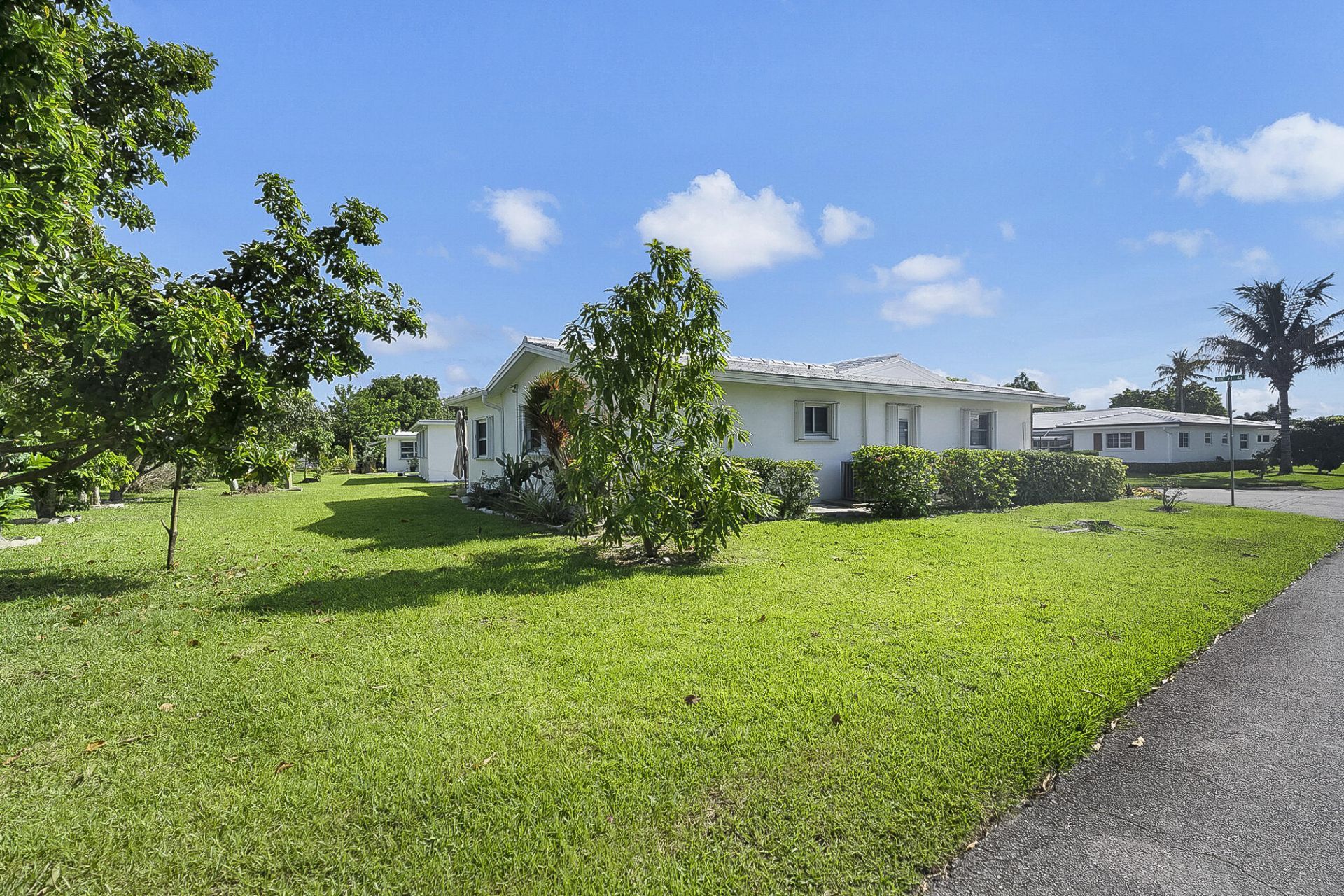 7204 NW 71st Avenue, Tamarac, FL 33321 Photo