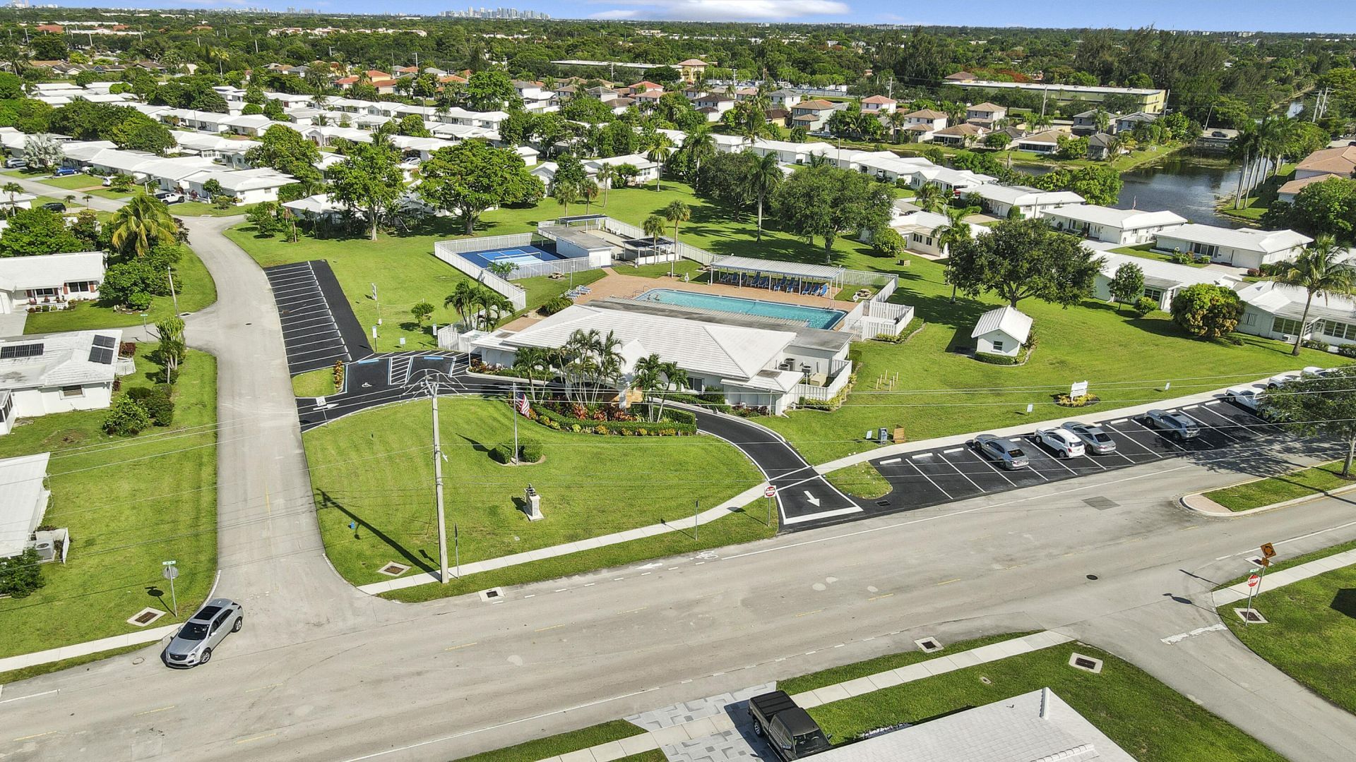 7204 NW 71st Avenue, Tamarac, FL 33321 Photo