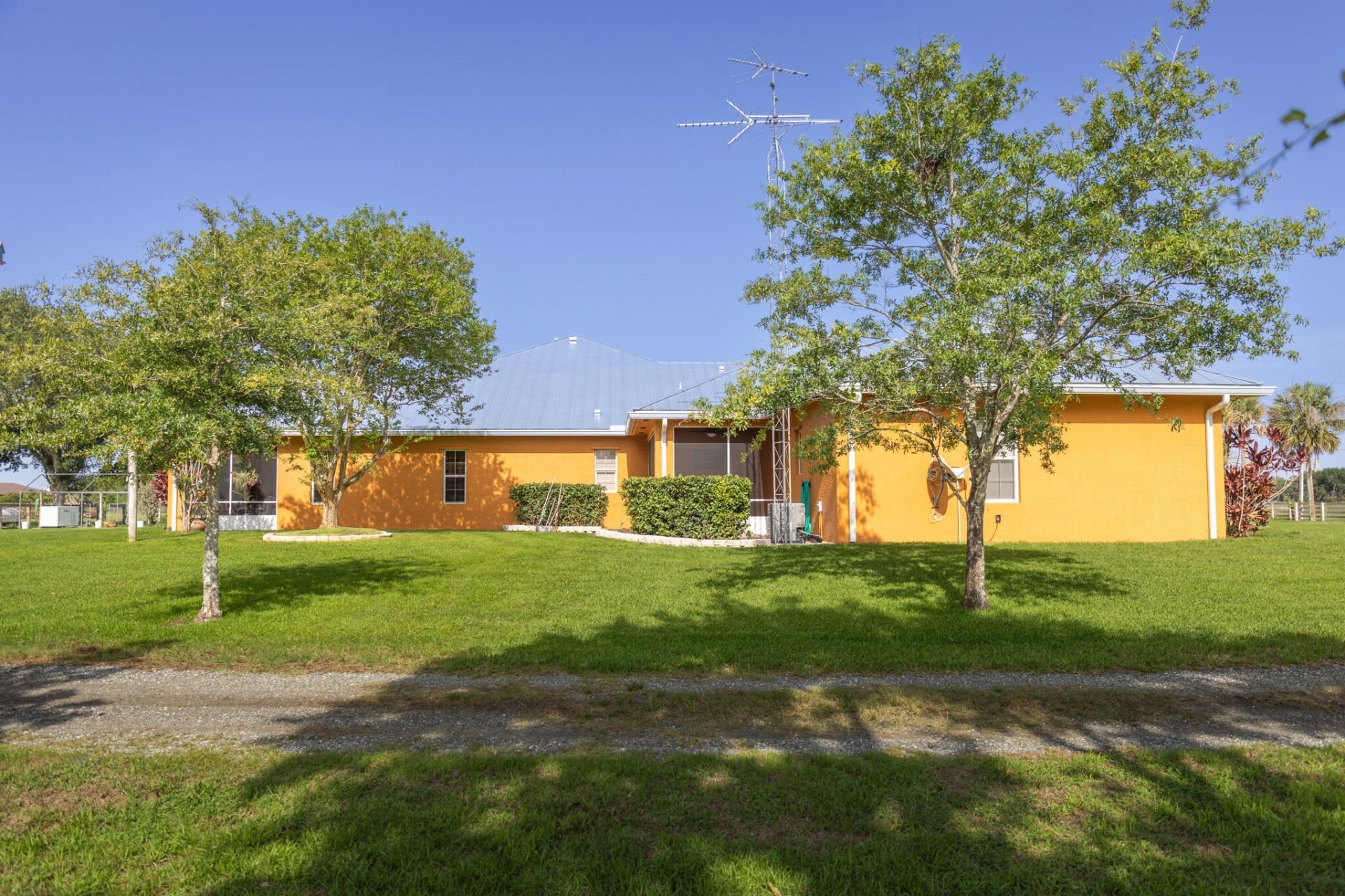 7611 SW 21st Parkway, Okeechobee, FL 34974 Photo