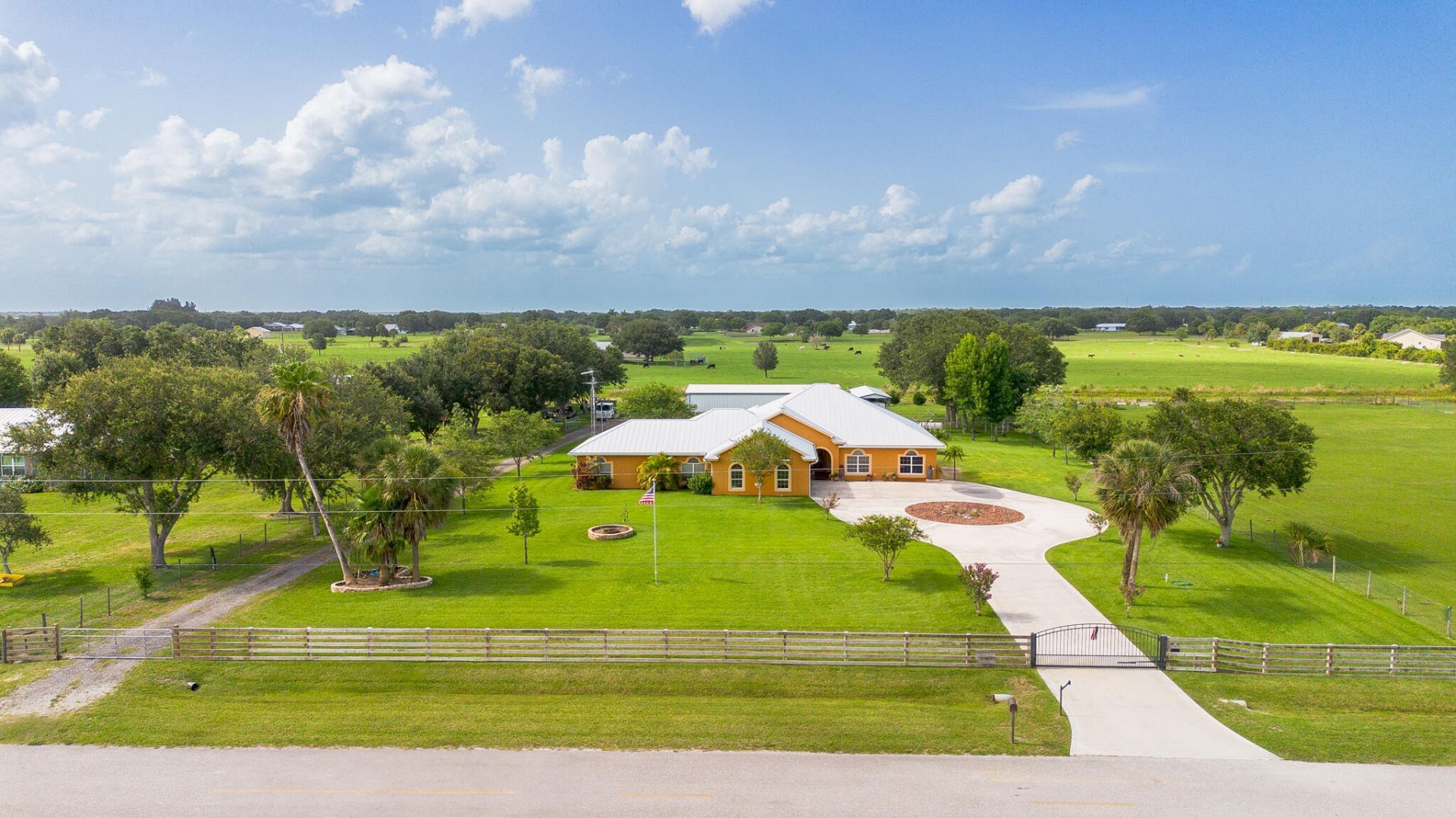 7611 SW 21st Parkway, Okeechobee, FL 34974 Photo