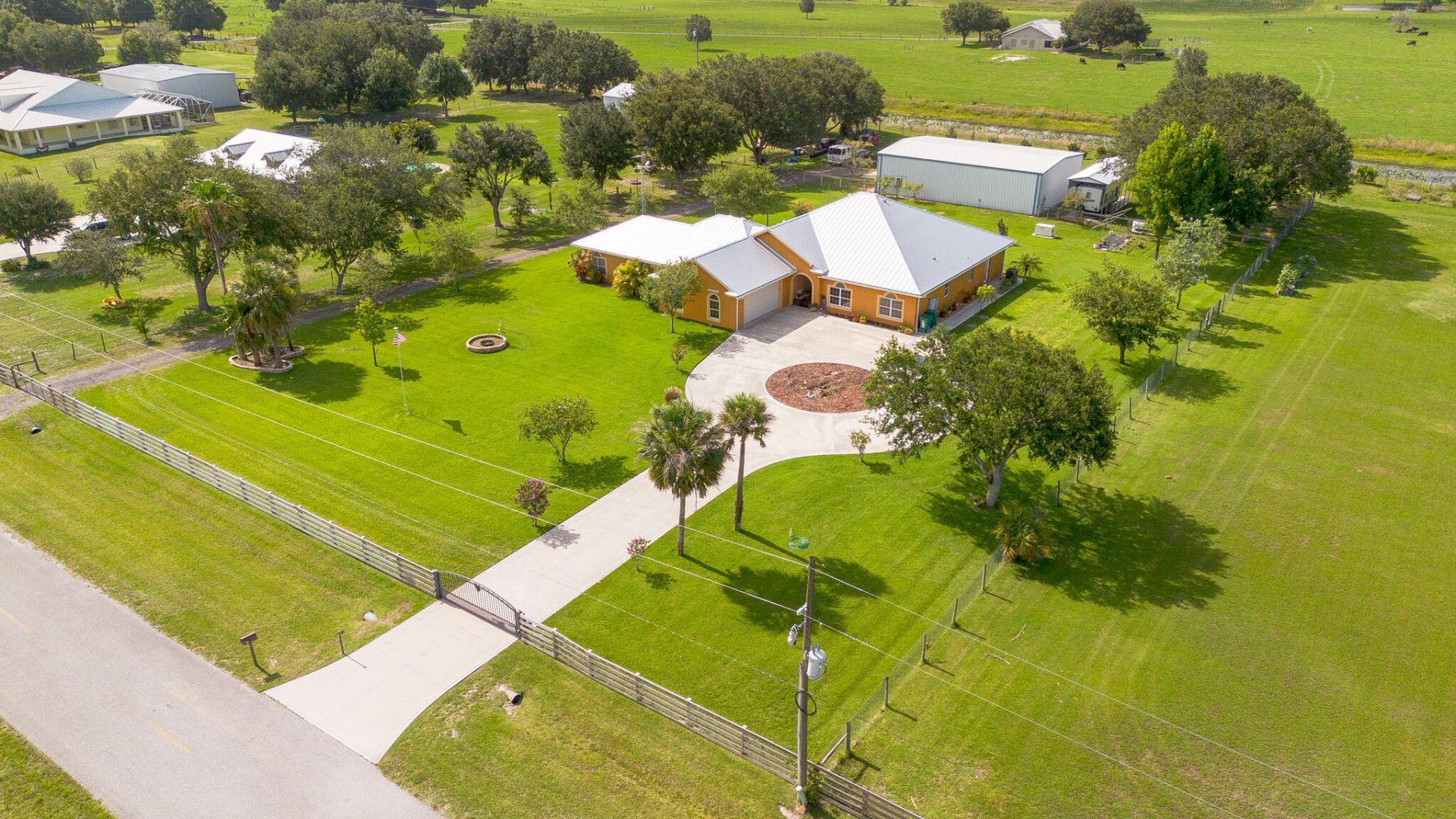 7611 SW 21st Parkway, Okeechobee, FL 34974 Photo