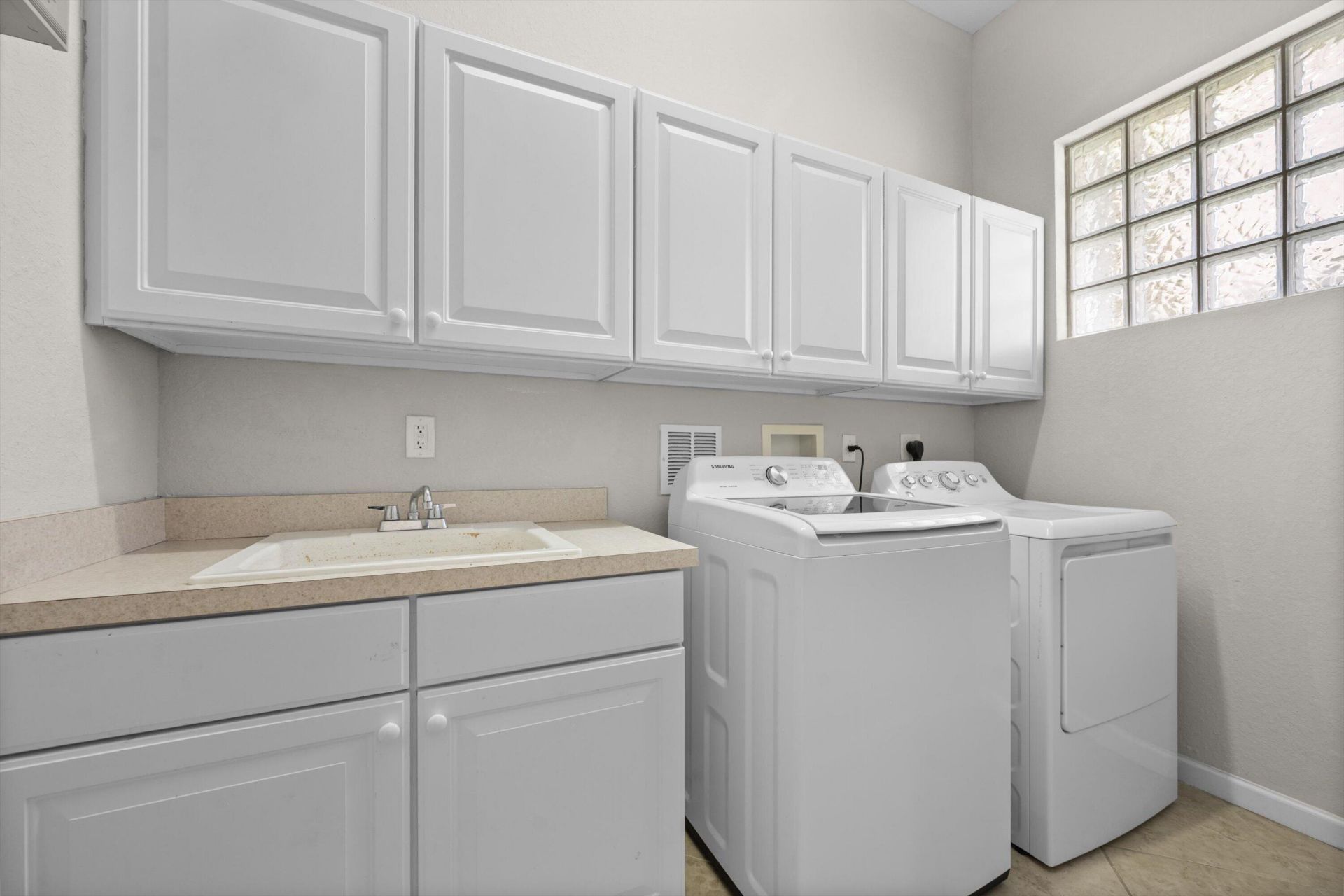 1025 Grove Park Circle, Boynton Beach, FL 33436 Photo