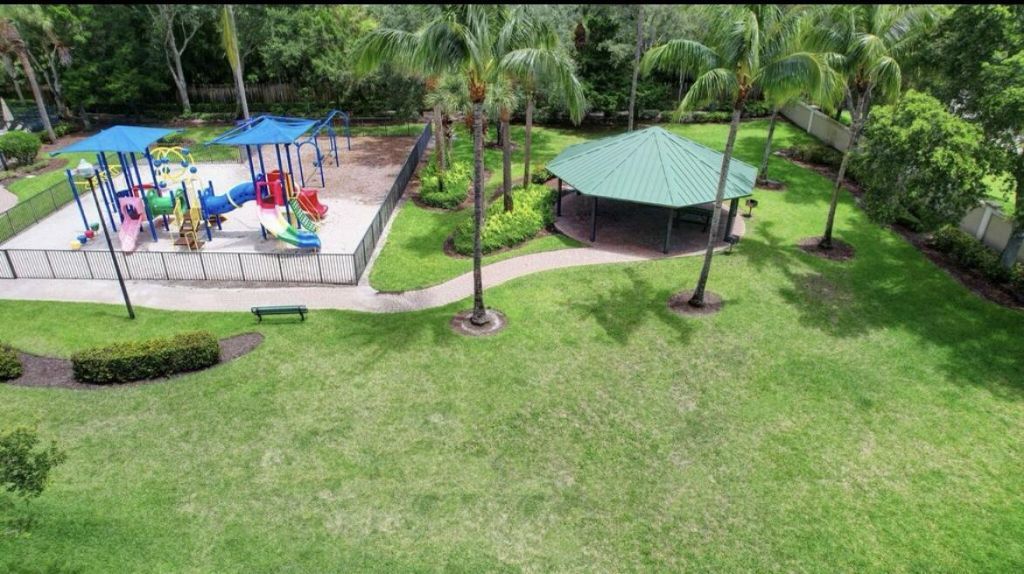 1025 Grove Park Circle, Boynton Beach, FL 33436 Photo