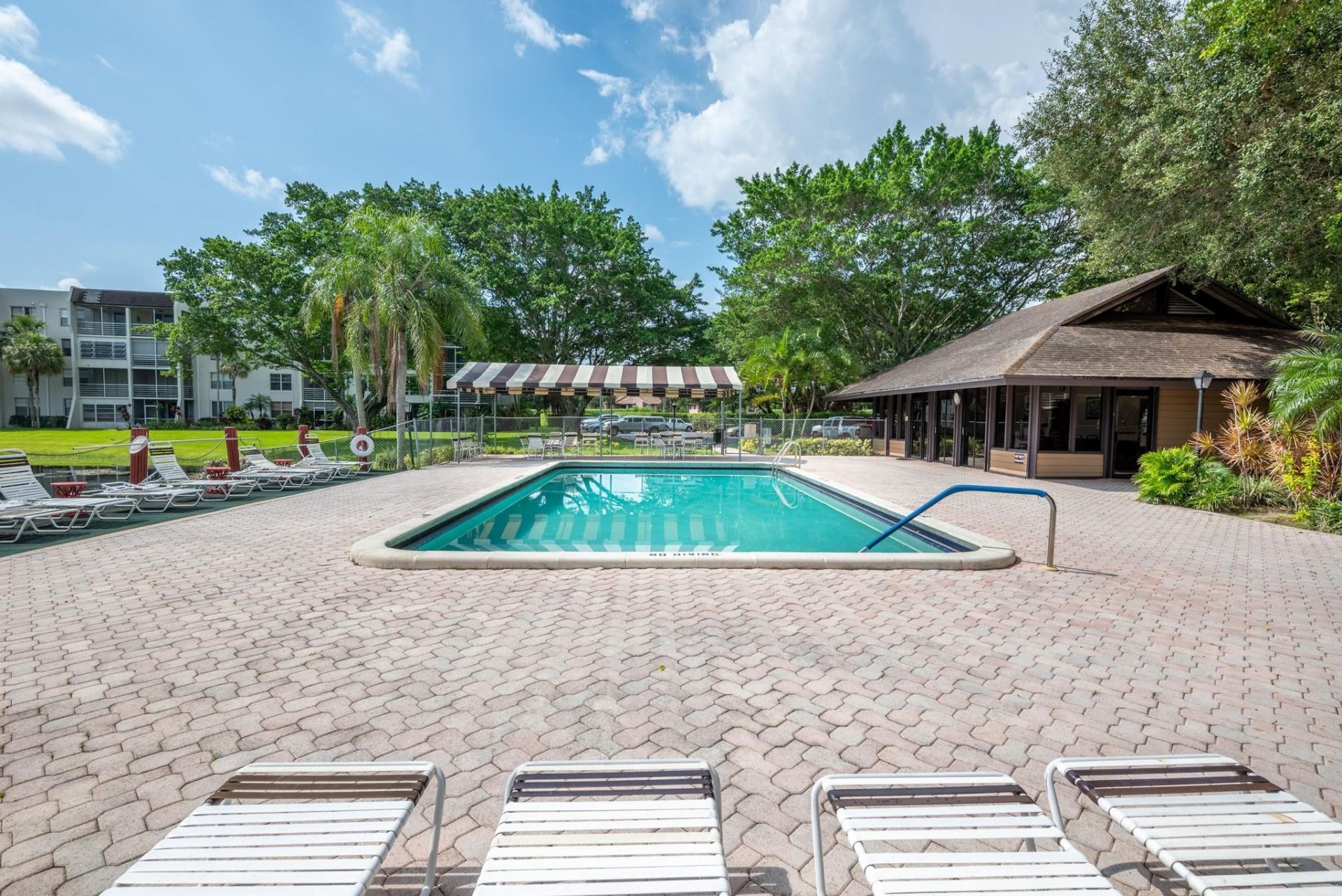 9430 Poinciana Place, Unit 110, Davie, FL 33324 Photo