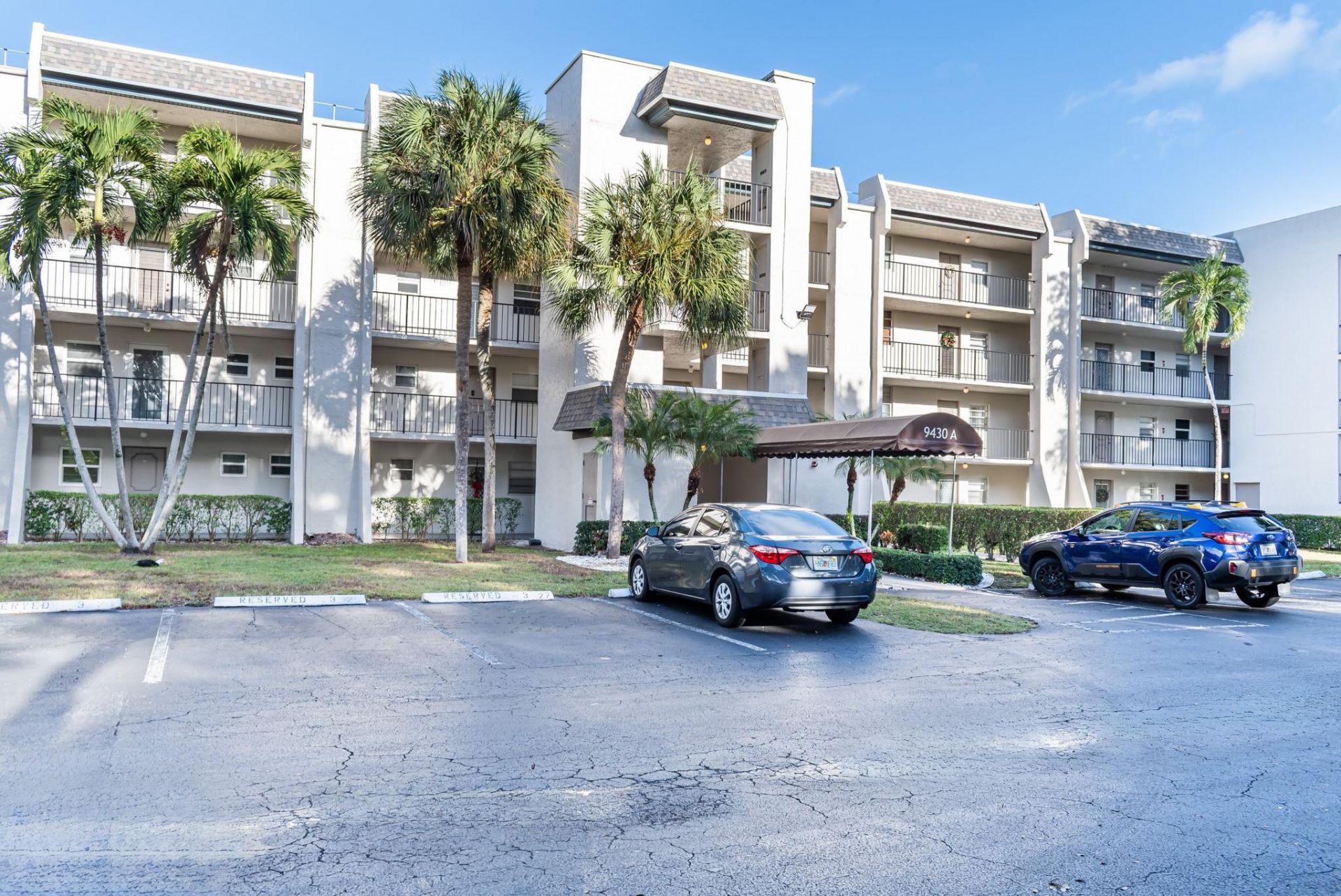 9430 Poinciana Place, Unit 110, Davie, FL 33324 Photo