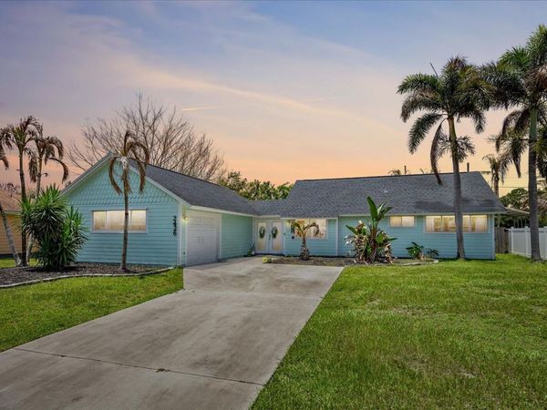 2426 SE Cooper Lane, Port St. Lucie, FL 34984