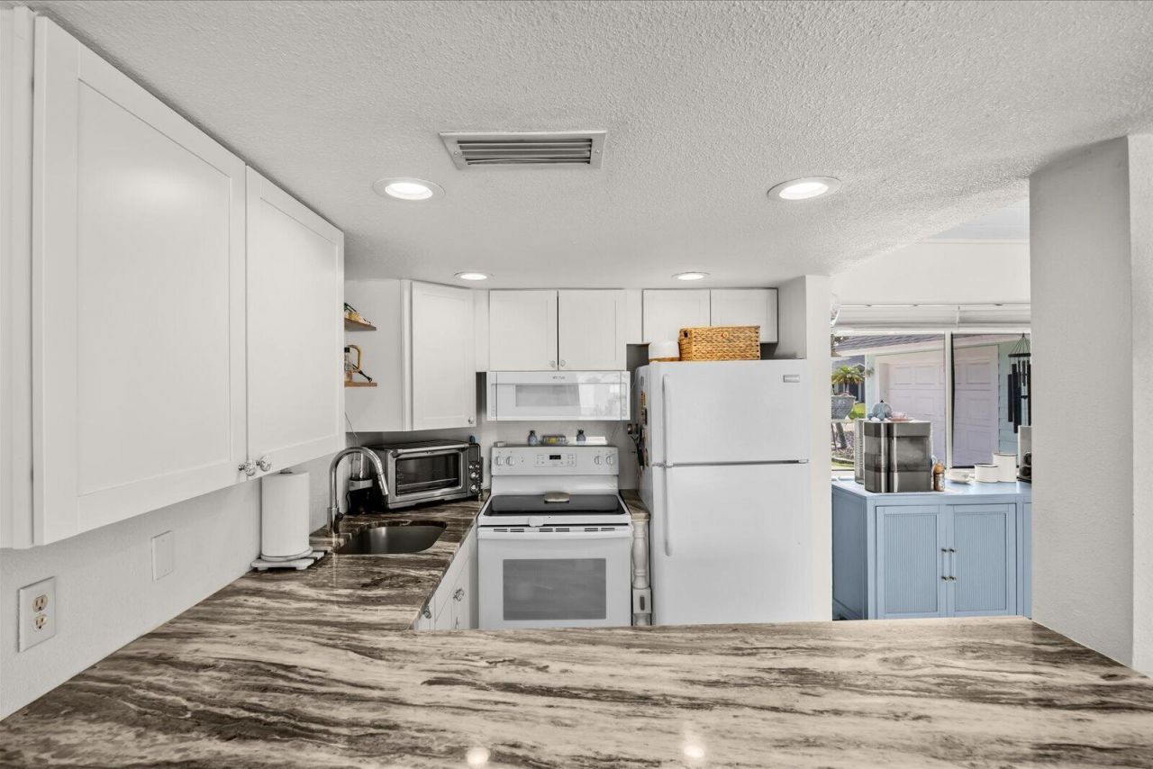 2426 SE Cooper Lane, Port Saint Lucie, FL 34984 Photo
