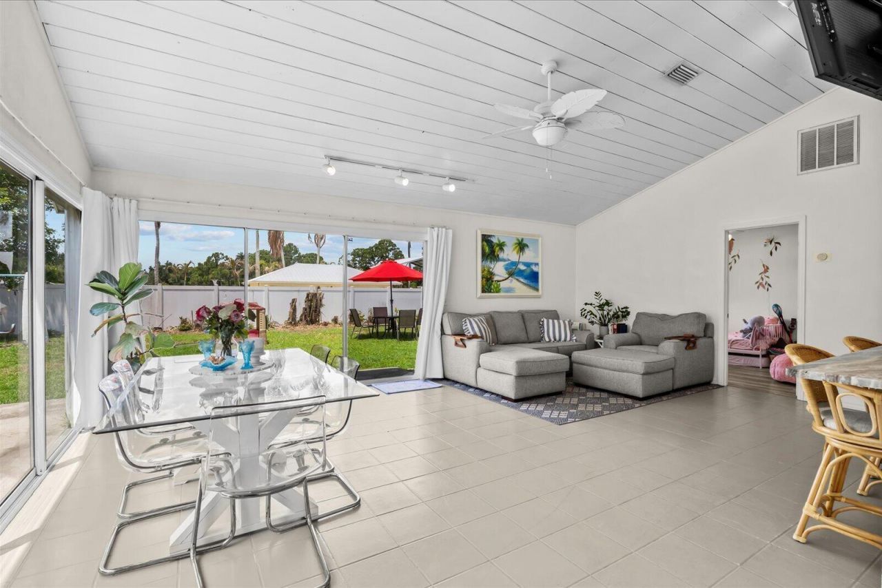 2426 SE Cooper Lane, Port Saint Lucie, FL 34984 Photo