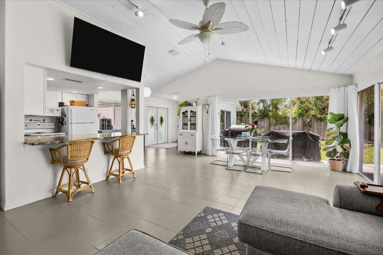 2426 SE Cooper Lane, Port Saint Lucie, FL 34984 Photo