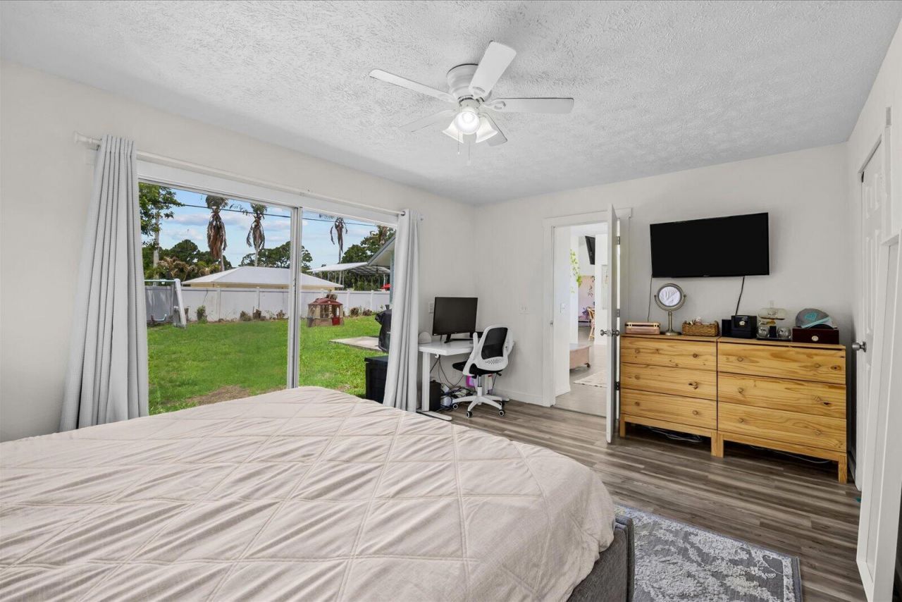 2426 SE Cooper Lane, Port Saint Lucie, FL 34984 Photo