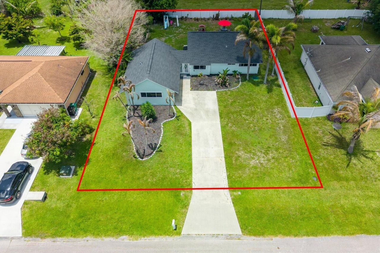 2426 SE Cooper Lane, Port Saint Lucie, FL 34984 Photo