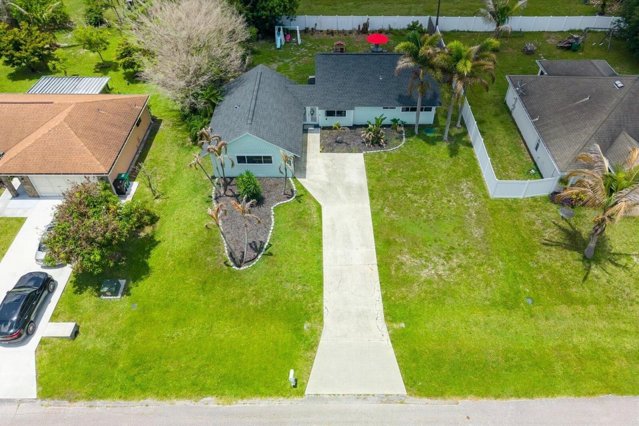 2426 SE Cooper Lane, Port Saint Lucie, FL 34984 Photo