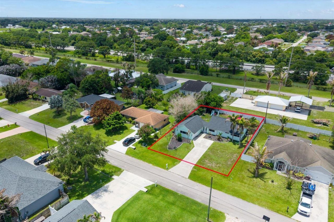 2426 SE Cooper Lane, Port Saint Lucie, FL 34984 Photo