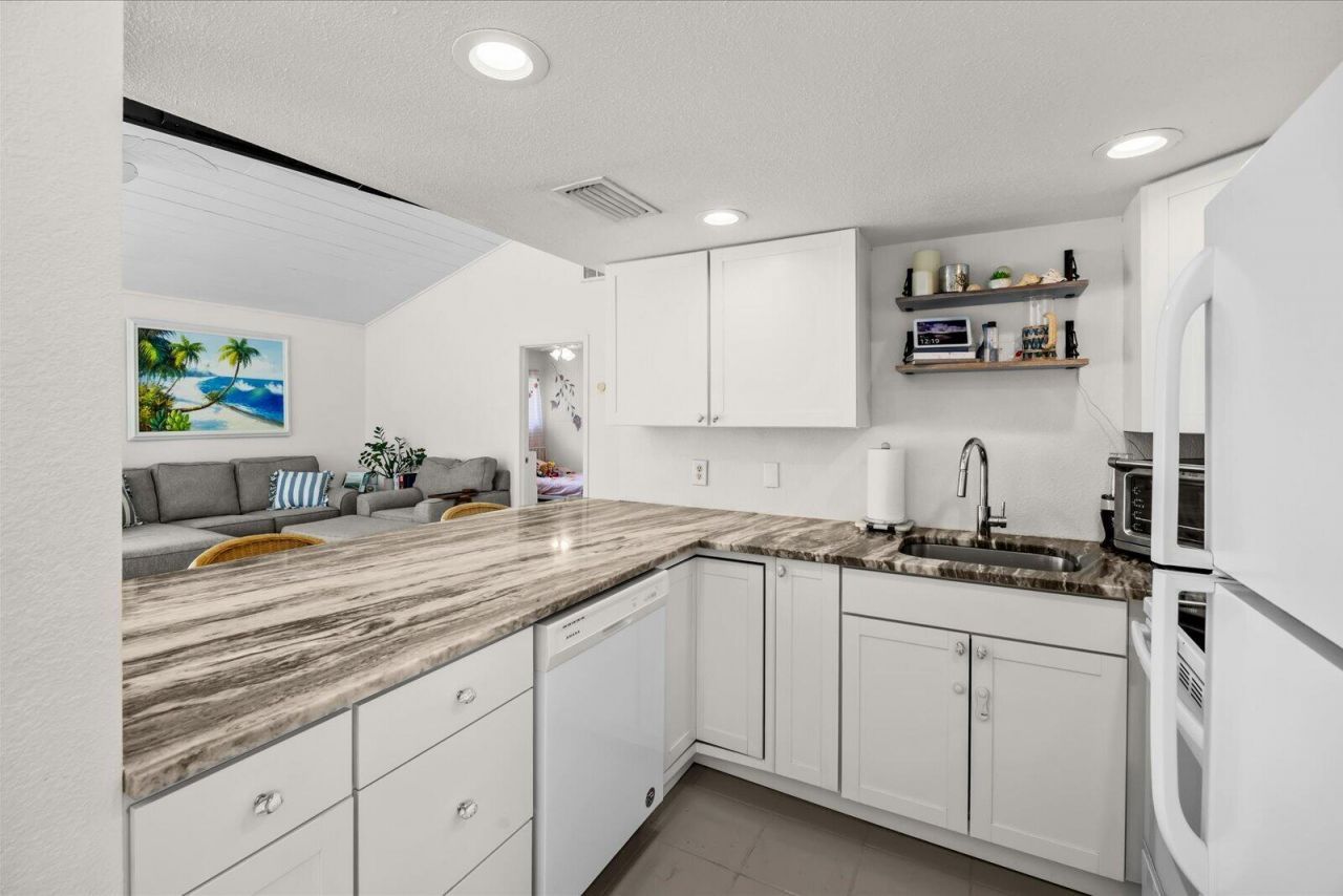 2426 SE Cooper Lane, Port Saint Lucie, FL 34984 Photo