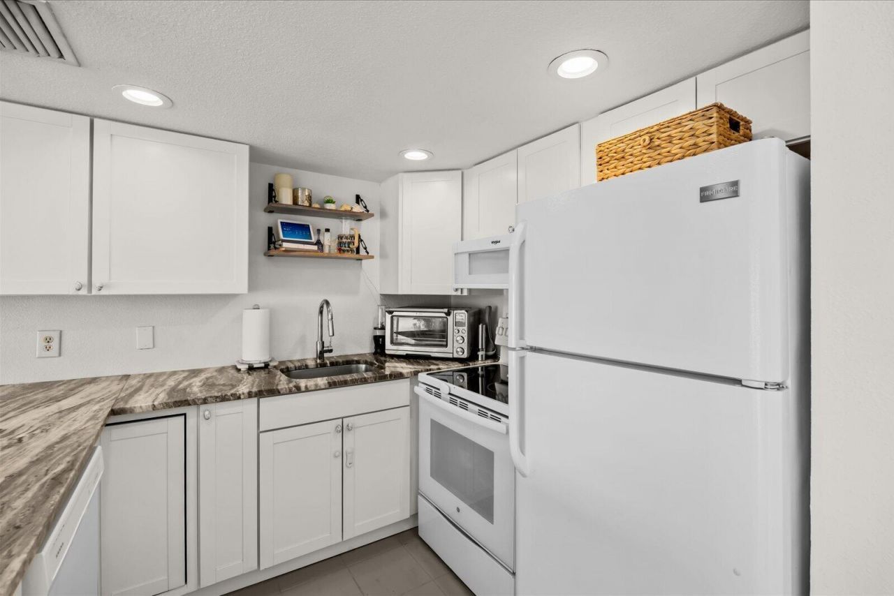 2426 SE Cooper Lane, Port Saint Lucie, FL 34984 Photo