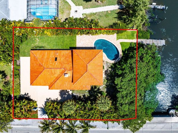 359 E Ocean Avenue, Lantana, FL 33462