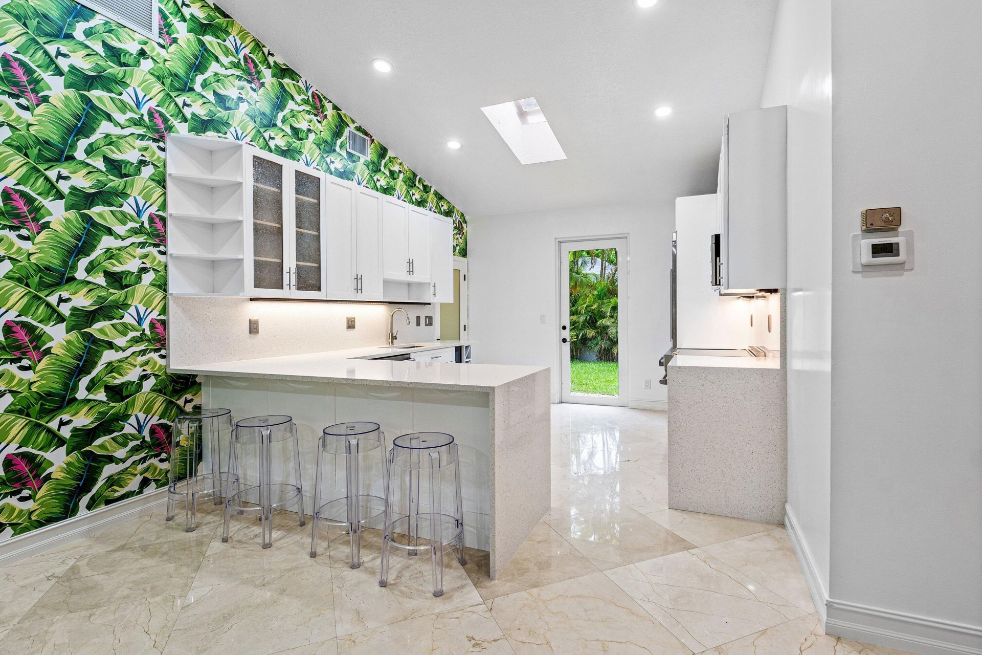 359 E Ocean Avenue, Lantana, FL 33462 Photo