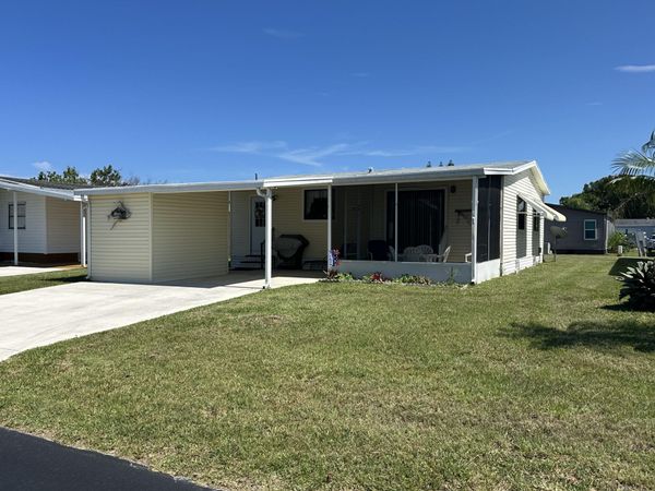 526 Hemingway Terrace, Unit F-02, Fort Pierce, FL 34982